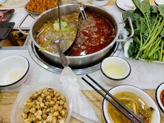 -田村·酸汤鲜牦牛肉火锅(布达拉宫广场店)