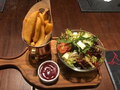 -恰餐厅及酒吧 CHAR Bar & Grill (北京丽都皇冠假日店)