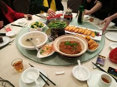 -鑫皇朝酒店(建设一路店)