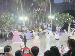 -金东尼人妖秀