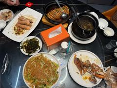 -鑫悦楼煎蟹·16年海鲜大排档