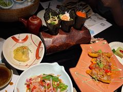 -花潮料理艺食馆(成都万象城店)