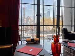 靠窗位-L'ATELIER de Joel Robuchon(外滩18号店)
