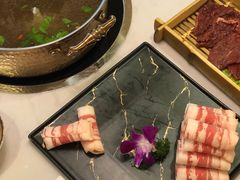 -菌子鲜汤野生菌锅