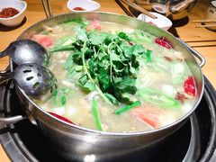 -大众跷脚牛肉馆·非遗传承单位(峨眉山店)