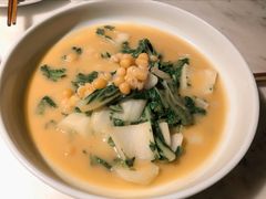 -初蓉丨遇见新川菜(亲贤街荣耀店)