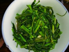 -江边湾柴火鸭