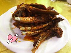 -穆豪麦蒸碗羊羔肉