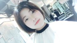 -FRIDAY星期五专业美发沙龙