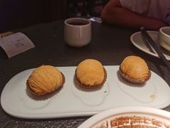 猫山王榴莲酥-蝴蝶里·粤菜·点心(滨江龙湖店)