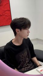 -京滔美发烫发染发