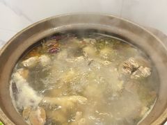 -威邵鸡煲(西华路总店)