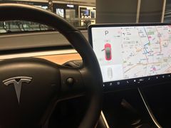 -TESLA 特斯拉(上海太古汇体验店)
