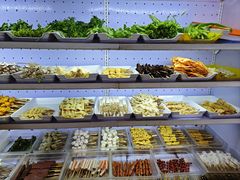 -万记麻辣烫国展总店