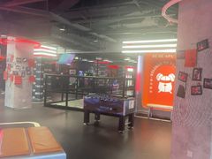 -DEDE APU潮玩运动聚乐部(观音桥店)