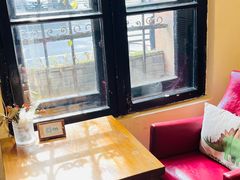 -良友书坊(安徽路店)