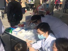 -岳辰齿科(浦东长泰店)