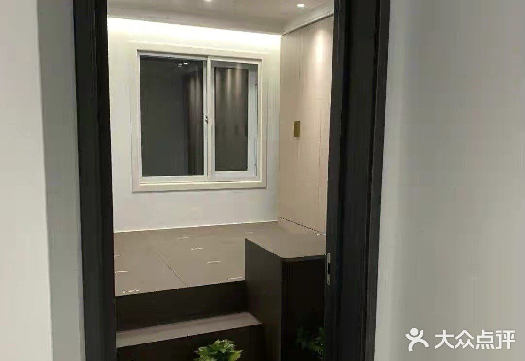 幸福的婚房,坚持全屋无主灯的设计很好看,悬空电视墙更喜欢