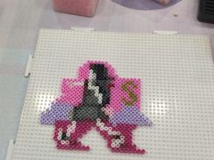 -花栗创意手工馆·小戏拼豆店