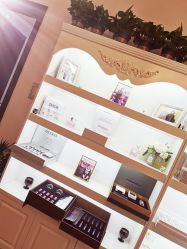 -美肤盾祛痘·问题肌头疗管理中心