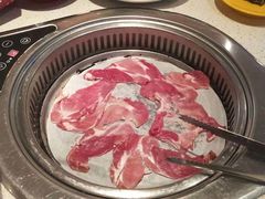 -佰烧海鲜烤肉火锅自助(世茂国际广场店)