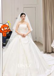 -Renee芮亦婚纱