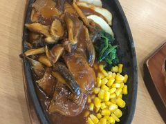 -萨莉亚意式餐厅(东川路店)