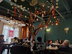 大堂-梧桐树下(云锦世家店)