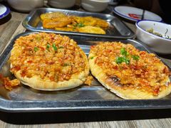蒜香油馍-叁宝烤肉• 西安烧烤(太乙路店)