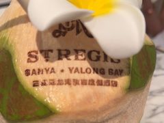 -三亚亚龙湾瑞吉酒店·宴悦Driftwood·游水海鲜·牛排·草坪·私人定制