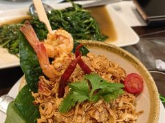 -Chom Cafe and Restaurant