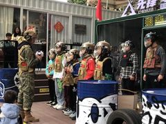 -东湖小天池真人CS彩弹野战基地