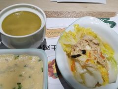 -老乡鸡(上海白玉兰广场店)