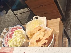 -三人行骨头王火锅(长寿店)