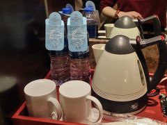 -嘉瑞酒店有限公司