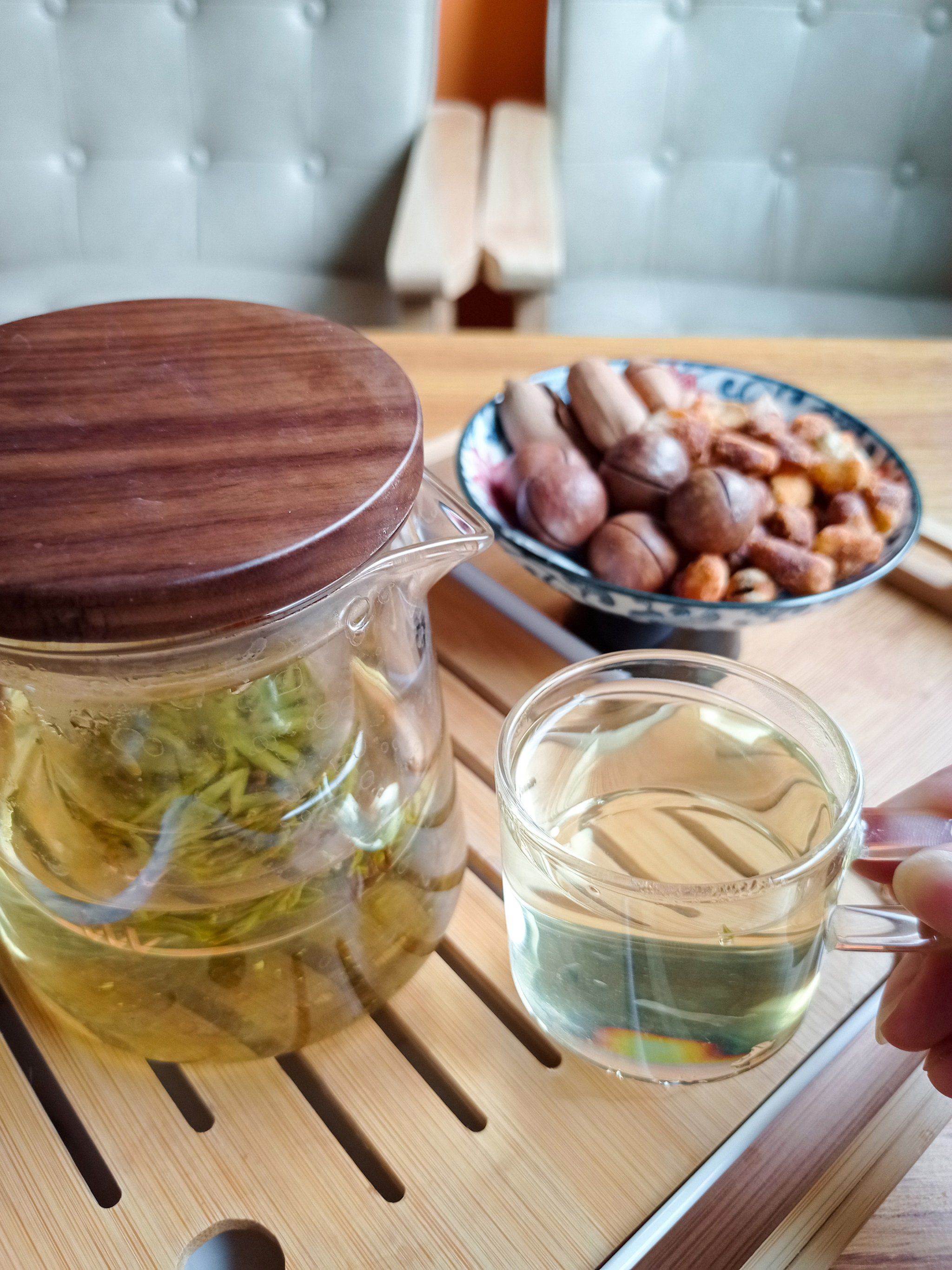 悠闲午后茶时光,清茶一杯,觅一份清欢!