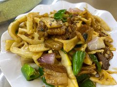 -竹语饭香·原生态农庄·烧鸡·竹筒饭·河鲜(森林海白水寨店)