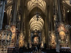 -斯蒂芬主教座堂(Stephansdom)