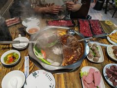 -刘少华贵州小黄牛·鲜牛肉火锅(总店)