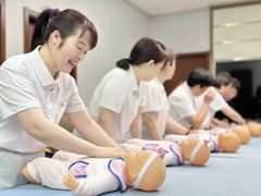 -萧乐母婴·住家月嫂·育婴师