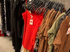 -H&M(鹏欣水游城店)