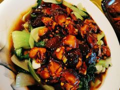 -靠山屯东北农家菜(八龙桥雅苑店)