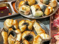 -围炉肉舍•炭烤活鳗•丹东海鲜烤肉(步行街店)