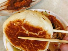 白饼-辣妈妈麻辣拌