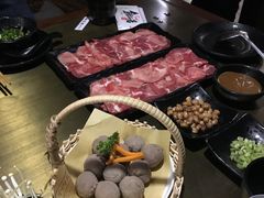 -左庭右院鲜牛肉火锅(南通CBD大有境店)