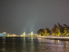 -万绿园