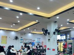 大堂-贞姨美食·老字号海鲜大排档