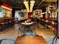 -弗兰克牛排西餐厅 Galla R By Ribone(上海首店)