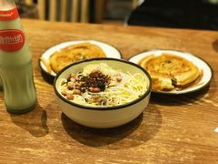 -谭师爷龙抄手(白下路店)
