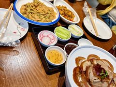 -额娘·春饼烤鸭(乐汇城店)